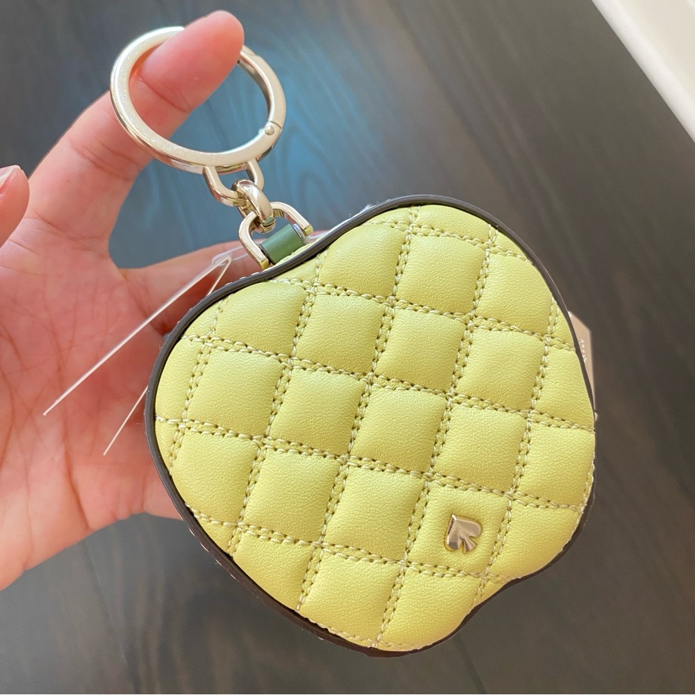 Kate Spade honeycrisp apple quilted smooth leather coin purse keychain